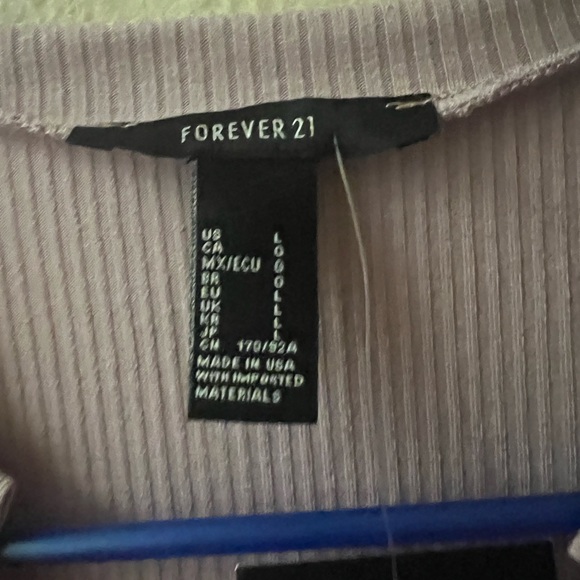 Crop top - Picture 5 of 8